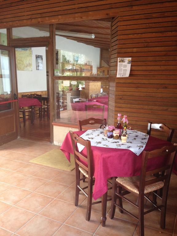 Agriturismo Gelso Castellana Sicula Exteriér fotografie
